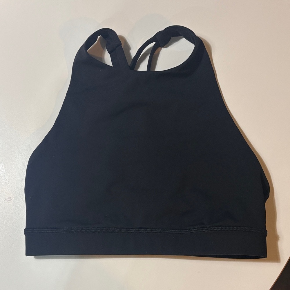 Lululemon Women's Black Sports Bra size 4 in like new condition black